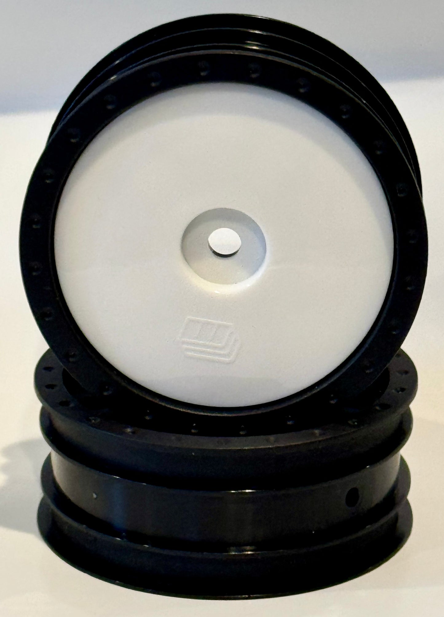 Ruedas delanteras Whiplash de 2,2" y 12 mm para coche de carreras (2)